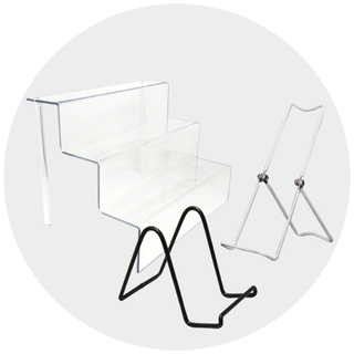 Easels & Stands